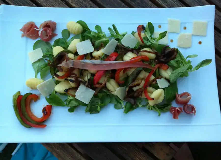 Salade de gnocchis à la méditerranéenne