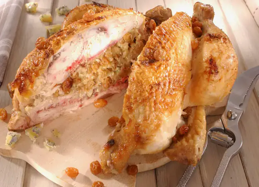 Poulet aux raisins secs et au roquefort