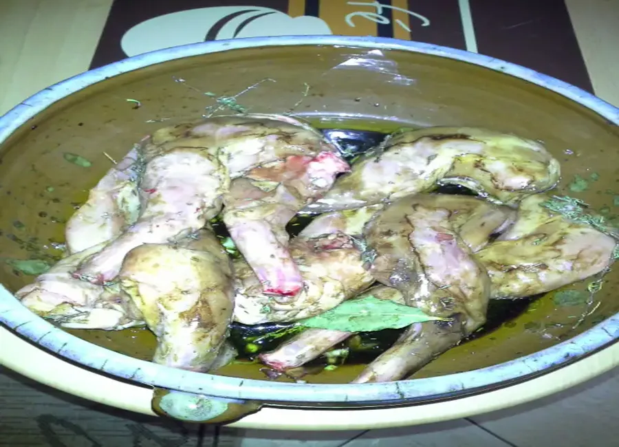 Lapin mariné au vinaigre balsamique