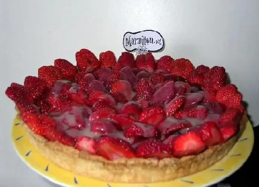 Tarte aux fraises au coulis de pomme