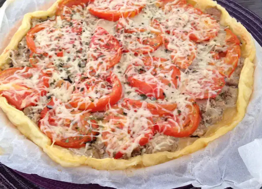 Tarte au thon et aux champignons