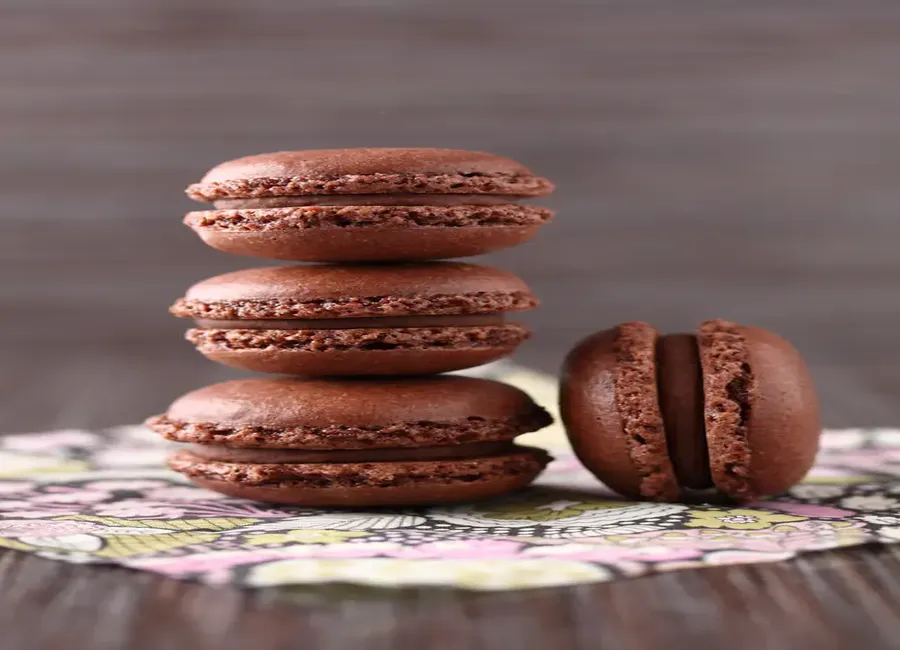 Macarons au cacao