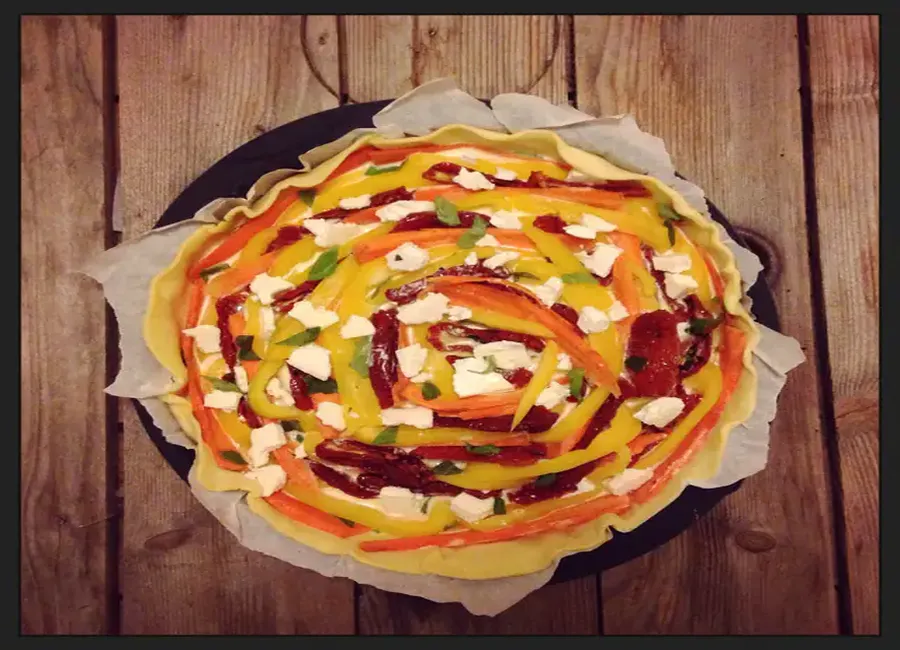 Tarte : feta et légumes du soleil