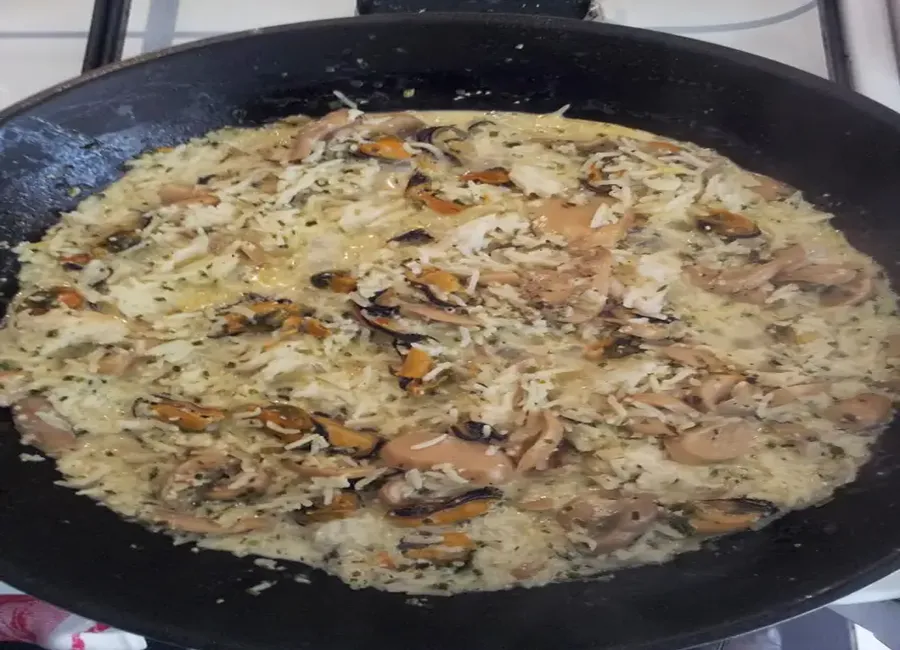 Moules au riz et champignons