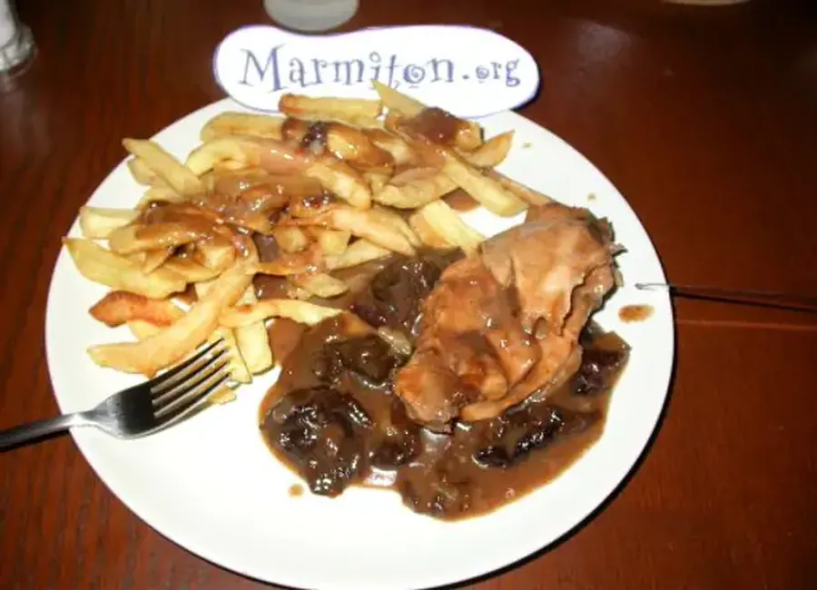 Lapin aux pruneaux de ma maman