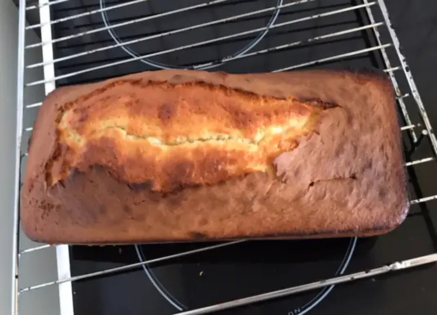 Gâteau au yaourt au jus de citron et jus de clémentine