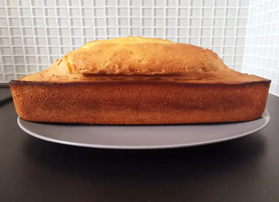 Gâteau au rhum et à la fleur d'oranger