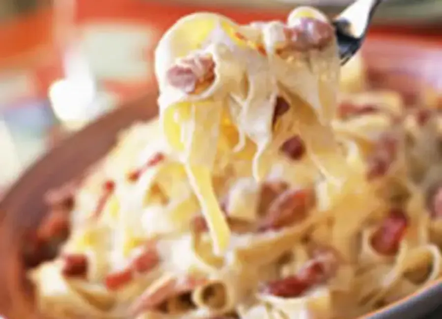Tagiatelles à la carbonara facile
