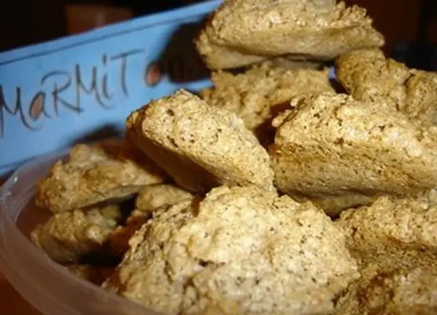 Rochers croquants de noël (noisette, coco, cannelle)