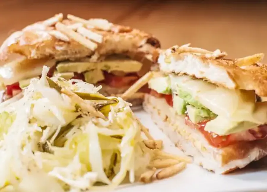 Club sandwich végétarien