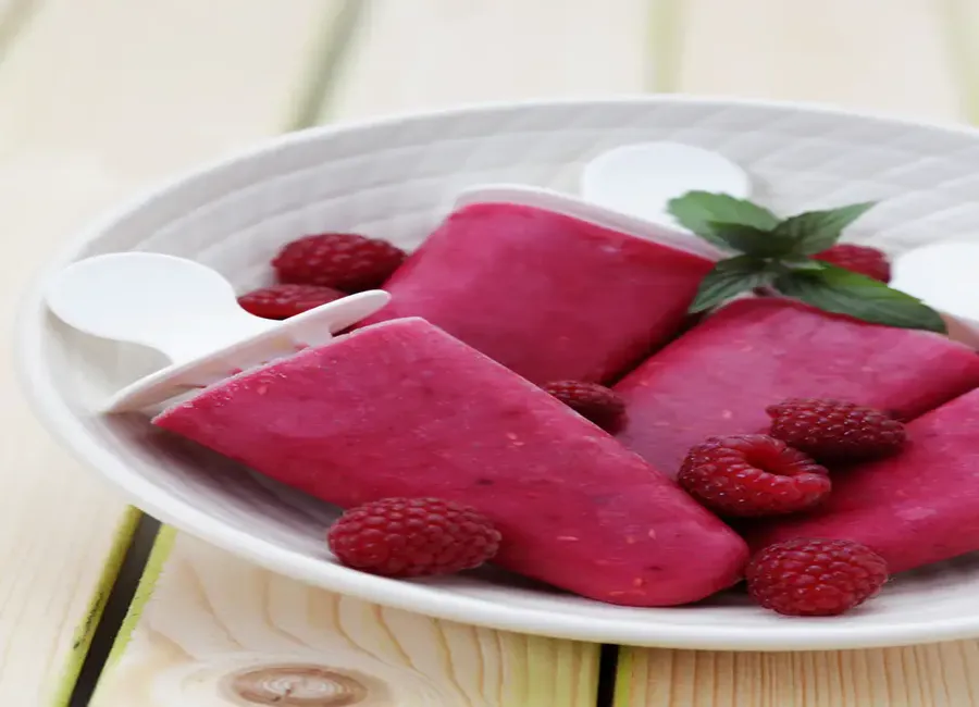 Glace à la framboise