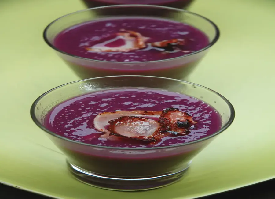 Soupe au chou rouge