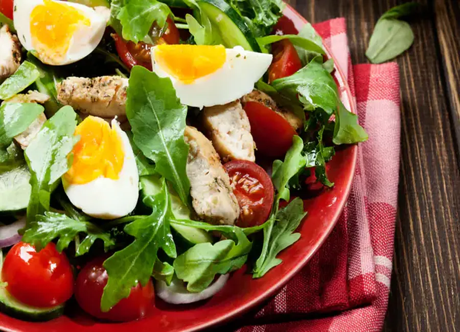 Oeufs d'oie en salade