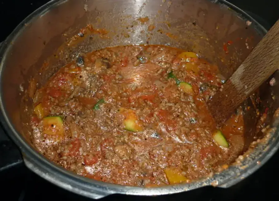 Sauce bolognaise relevée à l'ail