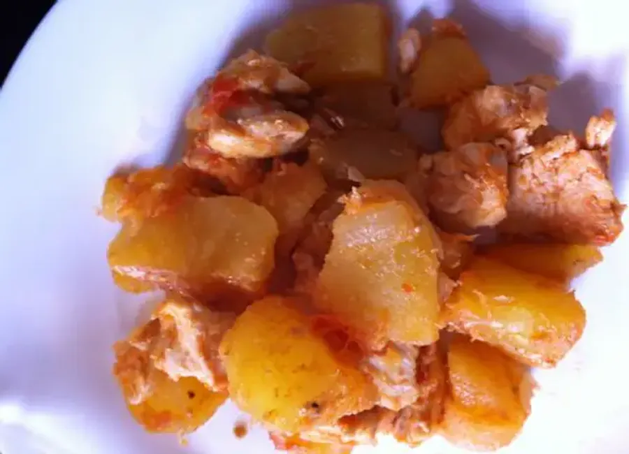 Poulet facile aux pommes de terre épicées
