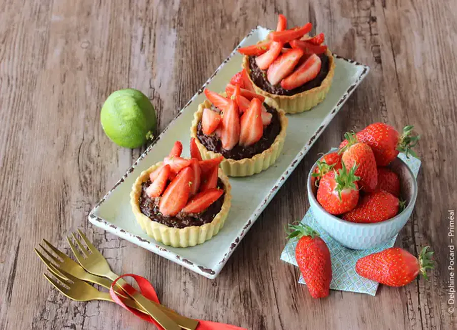 Tartelettes de riz au lait et chocolat, à la fraise
