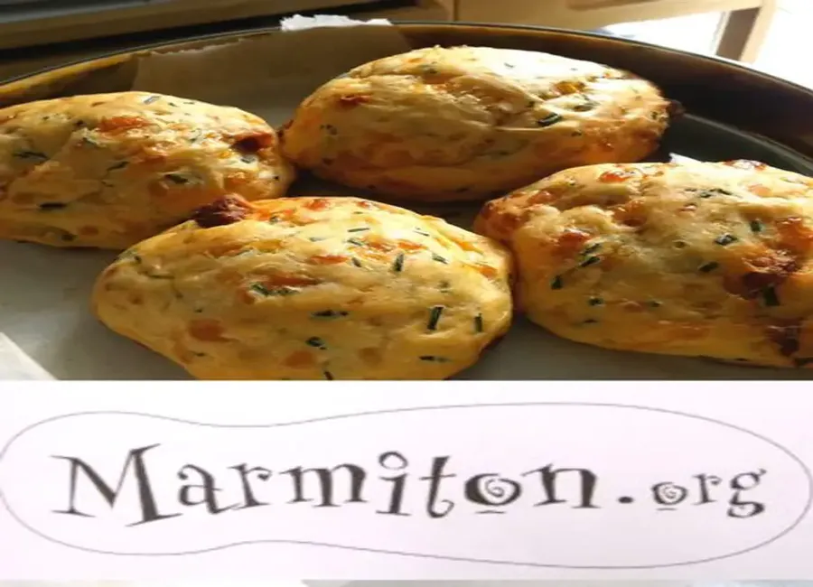 Scones ciboulette, cheddar et chorizo