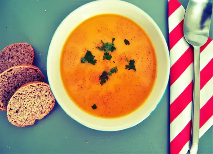 Soupe de butternut à la coriandre