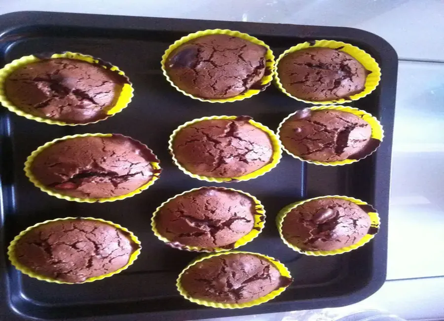 Muffins au chocolat et aux meringues