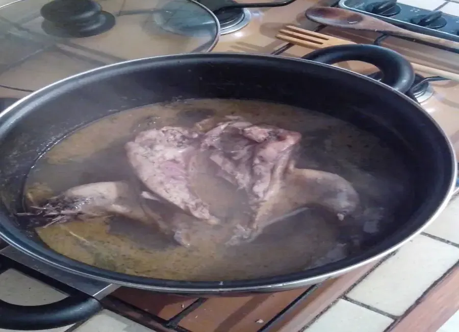 Faisan en cocotte au vin blanc