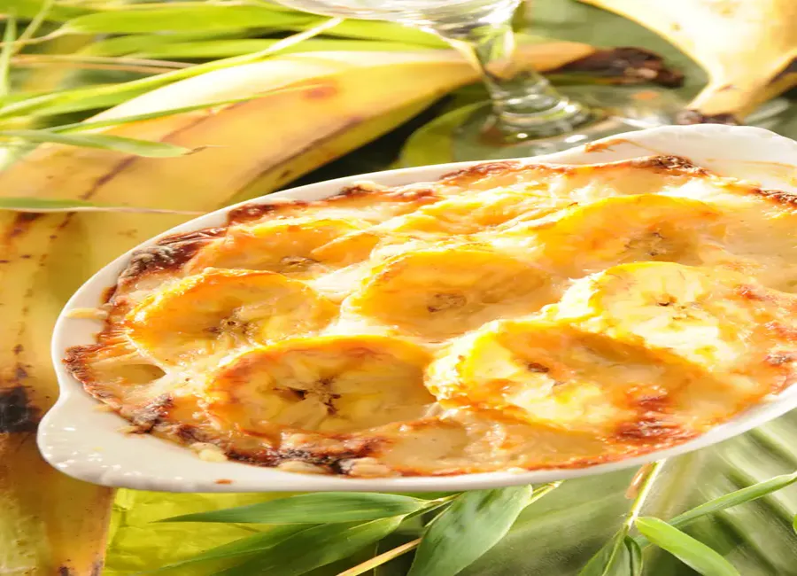 Gratin de bananes jaunes (bananes plantain)