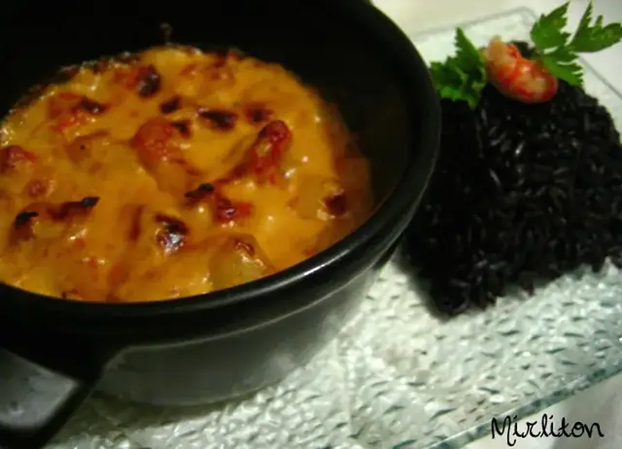Queues d'écrevisses gratinées au comté avec lentilles