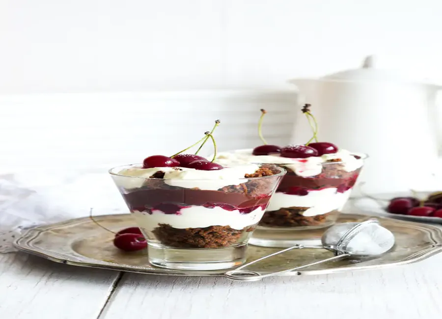 Tiramisu façon forêt noire