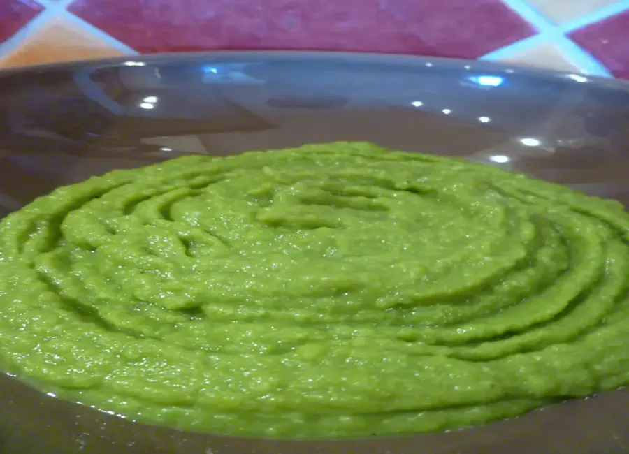 Purée de haricots verts frais
