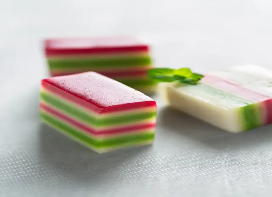 Kueh lapis aux épices (indonésie)