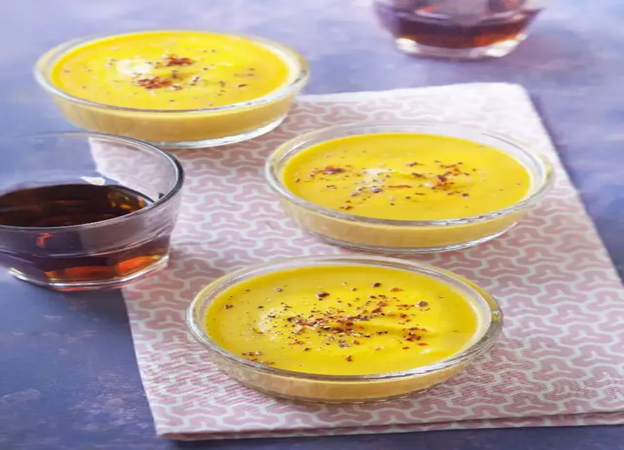 Velouté de carotte au curcuma