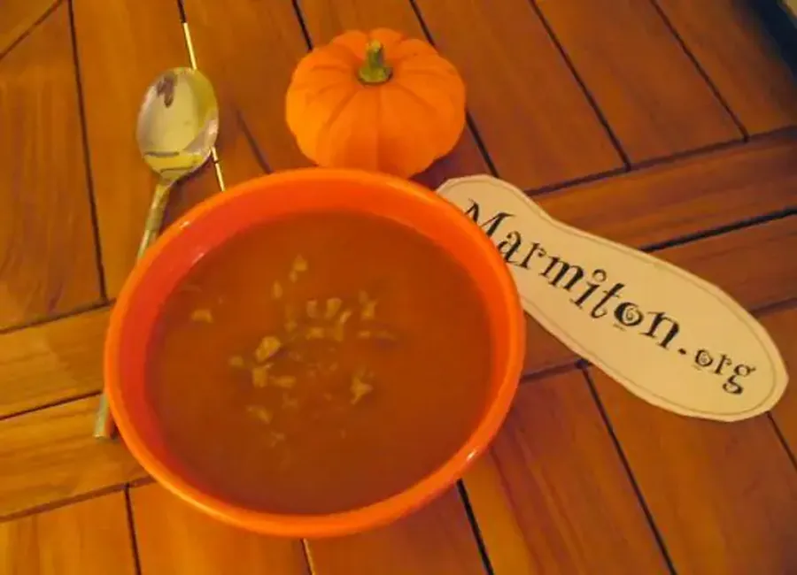 Soupe à la courge et aux marrons