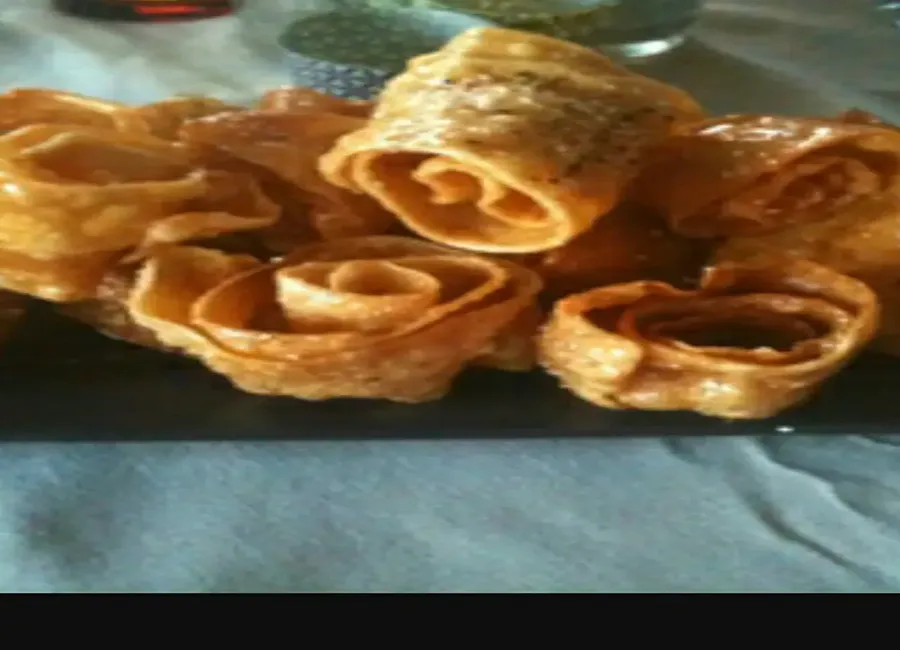 Pâtisserie arabe (appelée aussi manicotti)