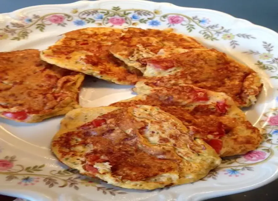 Galette salées au son d'avoine, tomates et fromage