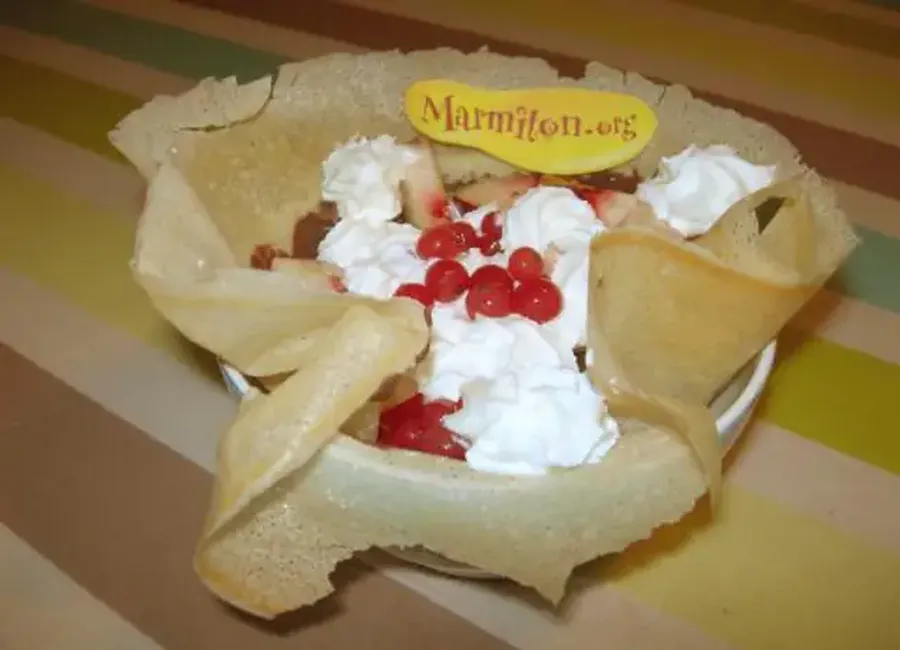 Coupes croustillantes aux fruits frais