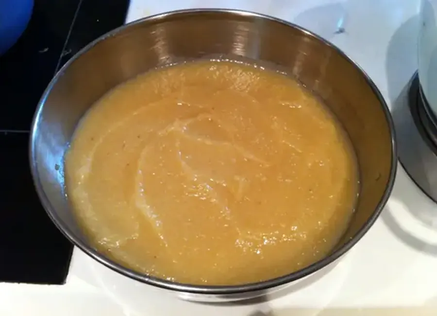 Tarte à la banane et à la compote de pommes