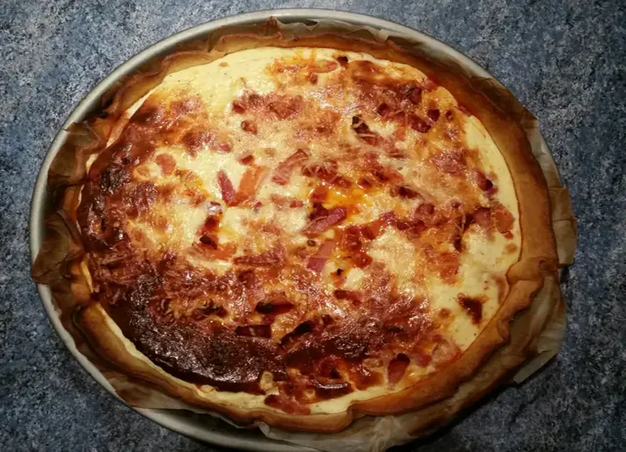 Quiche lardons chorizo emmental