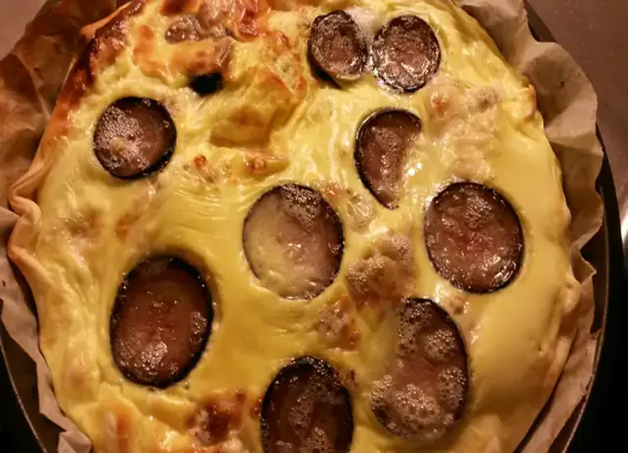 Quiche andouille gorgonzola