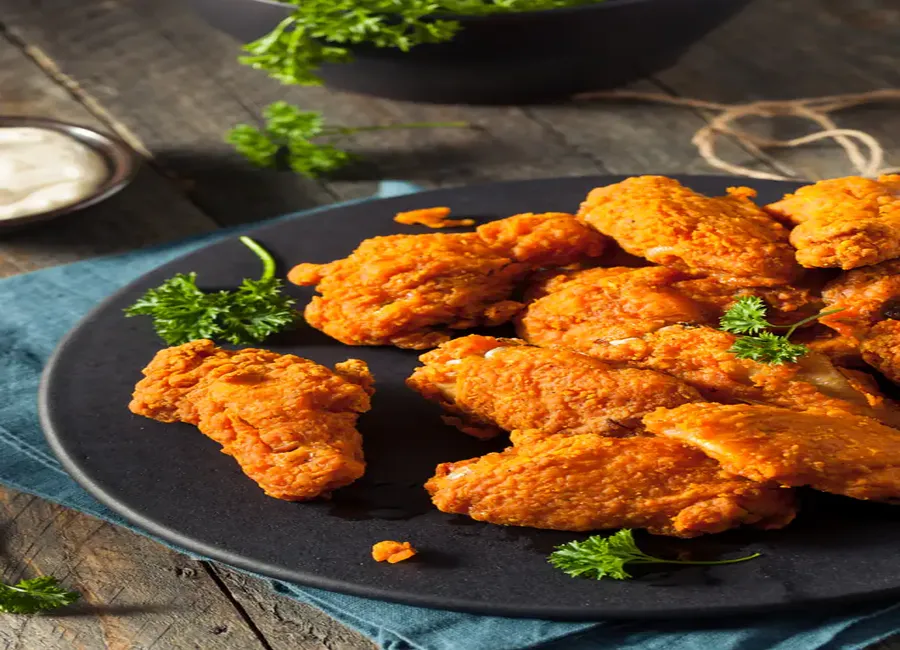 Ailes et pilons de poulet panés