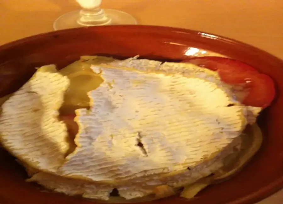 Camembert et pomme de terre