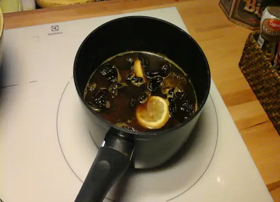 Pruneaux au sirop