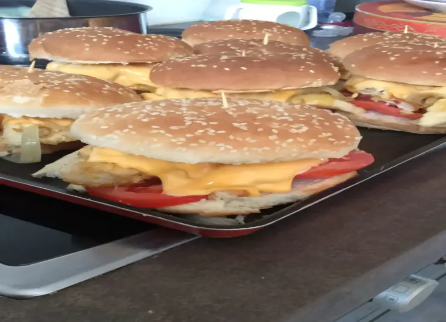 Hamburger poulet pané