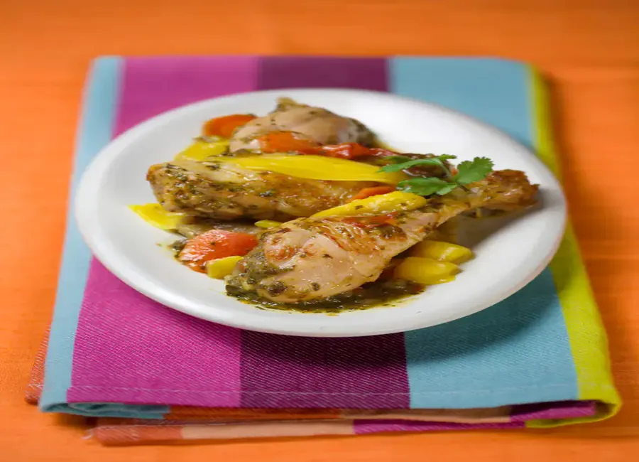Poule à la sauce aux mangues (nouvelle-calédonie)