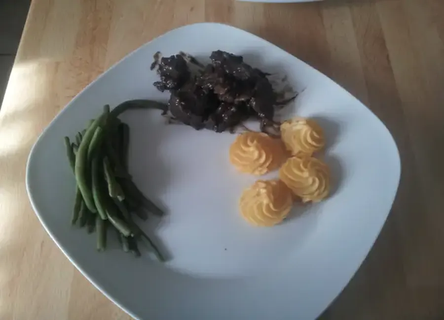 Bourguignon de cerf à ma façon