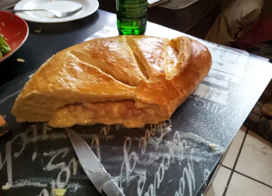 Fougasse au fromage et lardons