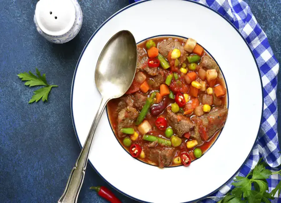 Sauté de veau à la tomate