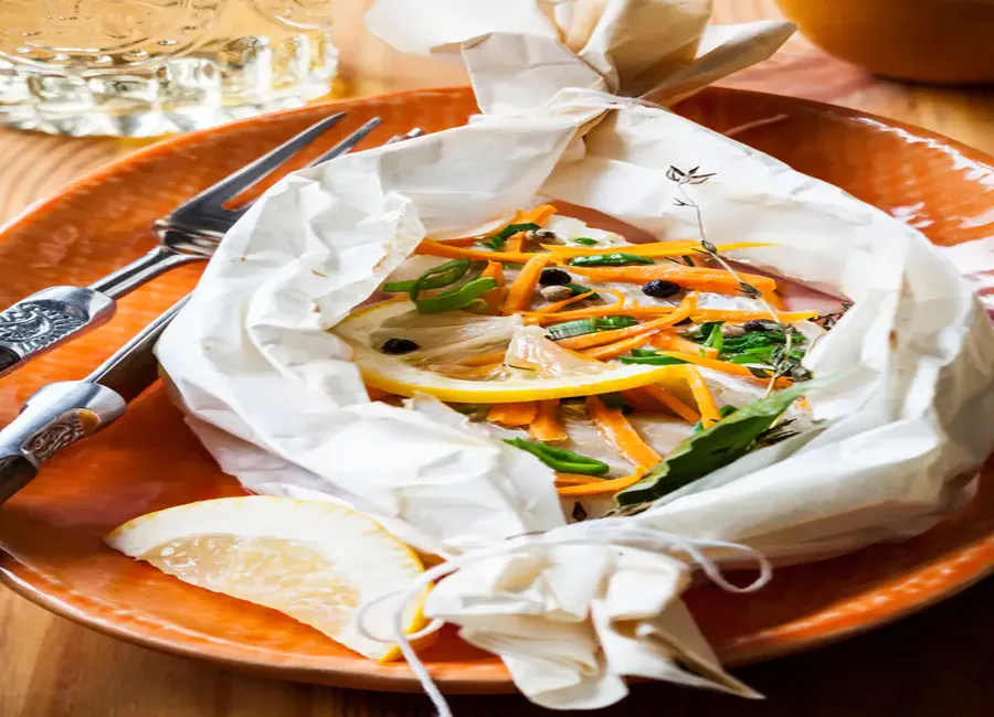 Papillote de cabillaud et sa julienne de légumes