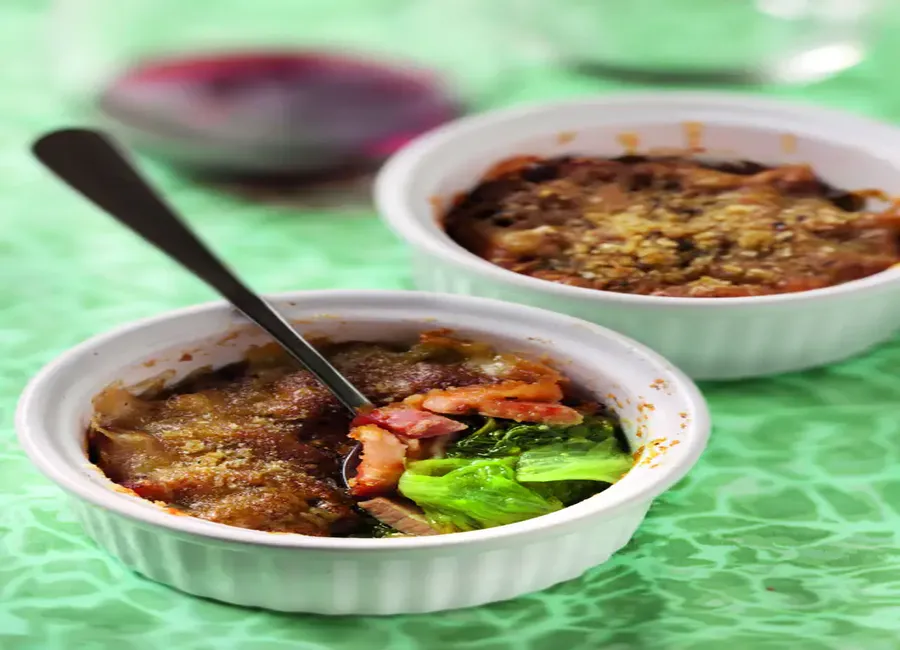 Gratin de laitues au lard