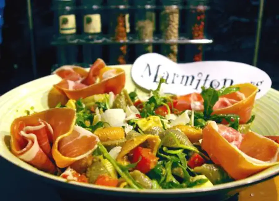 Salade italienne aux deux tomates