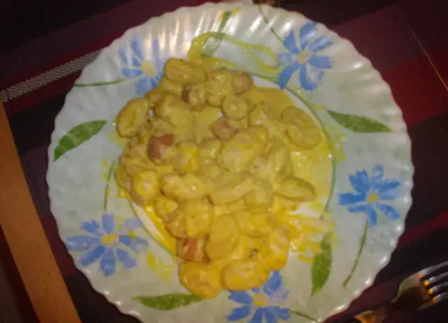 Gnocchis aux knacki et piccalilli