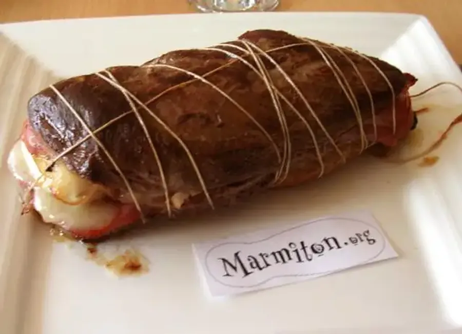 Magret de canard au chèvre et jambon du pays